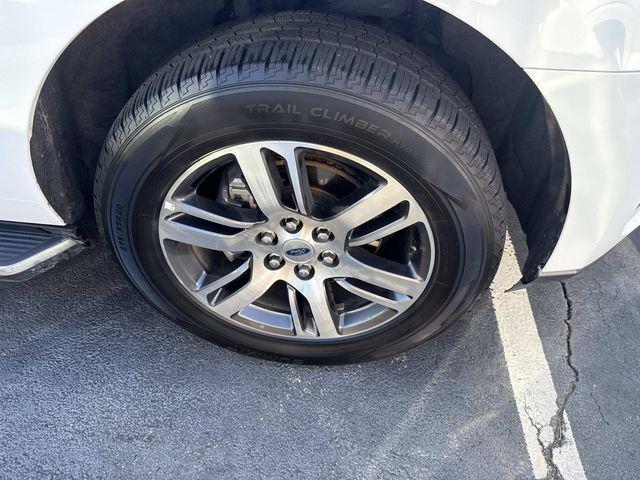 used 2023 Ford Expedition car, priced at $44,530