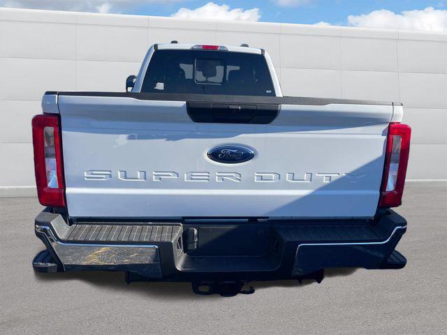 new 2024 Ford F-350 car, priced at $58,390