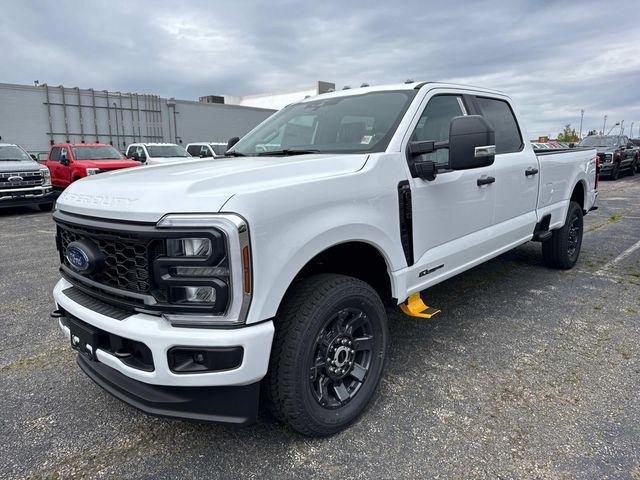 new 2025 Ford F-350 car, priced at $75,130