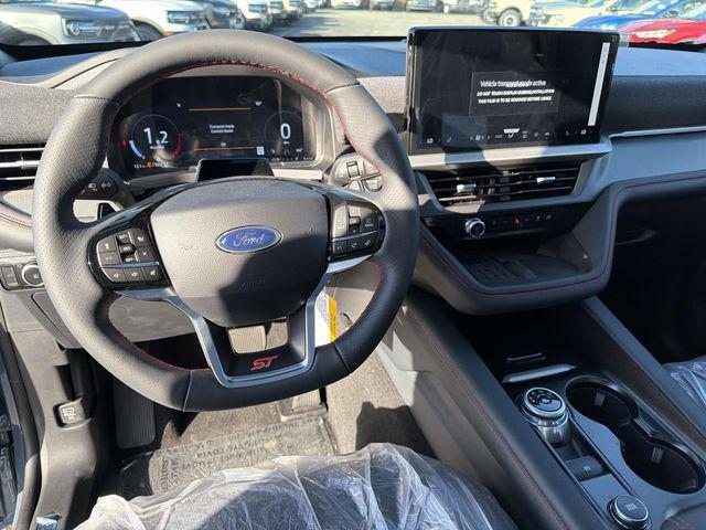 new 2025 Ford Explorer car, priced at $68,665