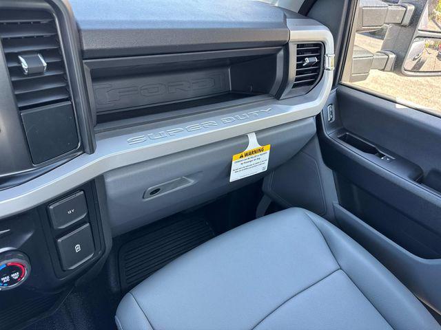 new 2025 Ford F-350 car, priced at $60,485