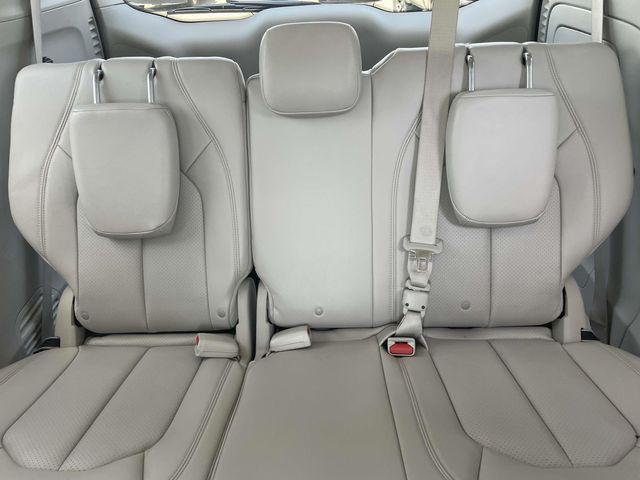 used 2021 Chrysler Pacifica Hybrid car, priced at $23,900