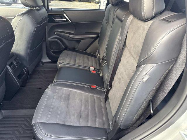 used 2024 Mitsubishi Outlander car, priced at $26,000