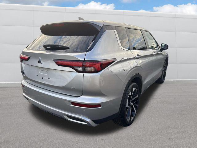 used 2024 Mitsubishi Outlander car, priced at $26,000