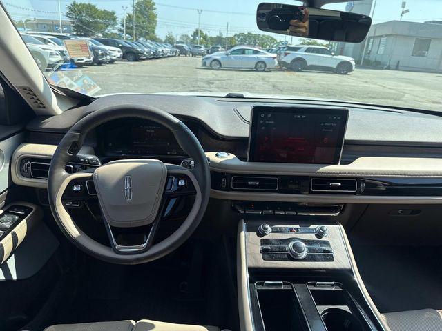 used 2023 Lincoln Aviator car, priced at $40,800