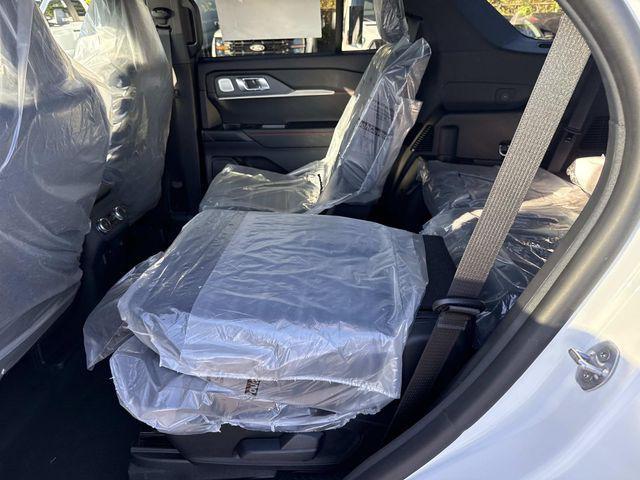 new 2025 Ford Explorer car, priced at $69,070