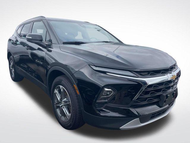 used 2024 Chevrolet Blazer car, priced at $32,990