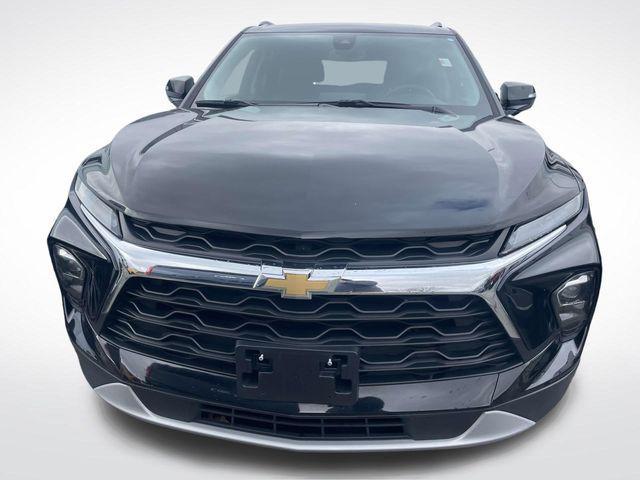 used 2024 Chevrolet Blazer car, priced at $32,990