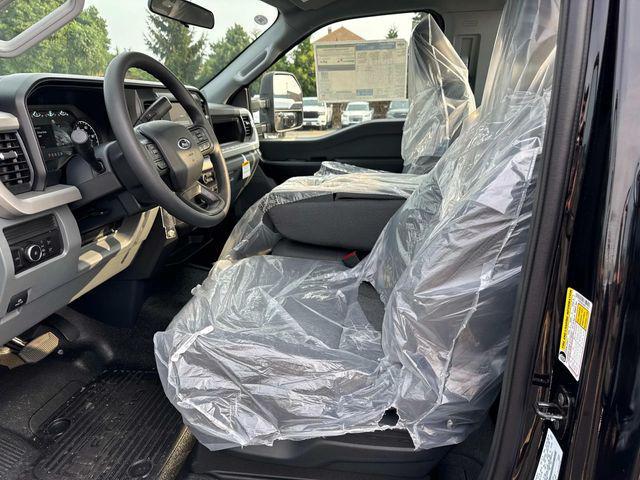 new 2025 Ford F-350 car, priced at $66,235