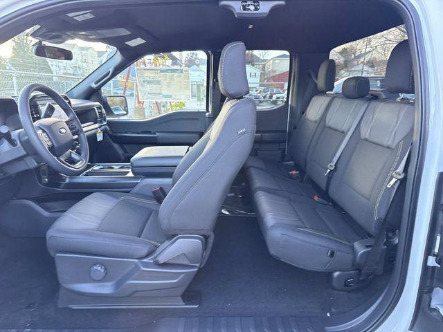 new 2025 Ford F-150 car, priced at $51,660