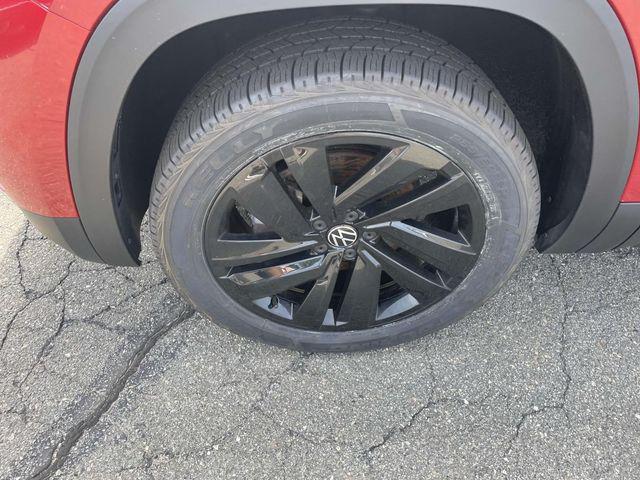 used 2022 Volkswagen Atlas Cross Sport car, priced at $27,990