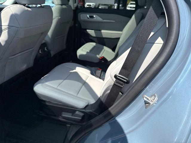 new 2025 Ford Explorer car, priced at $52,275