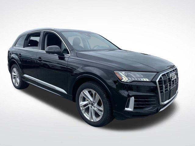 used 2023 Audi Q7 car, priced at $47,900