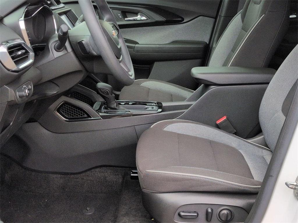 used 2023 Chevrolet TrailBlazer car, priced at $21,595