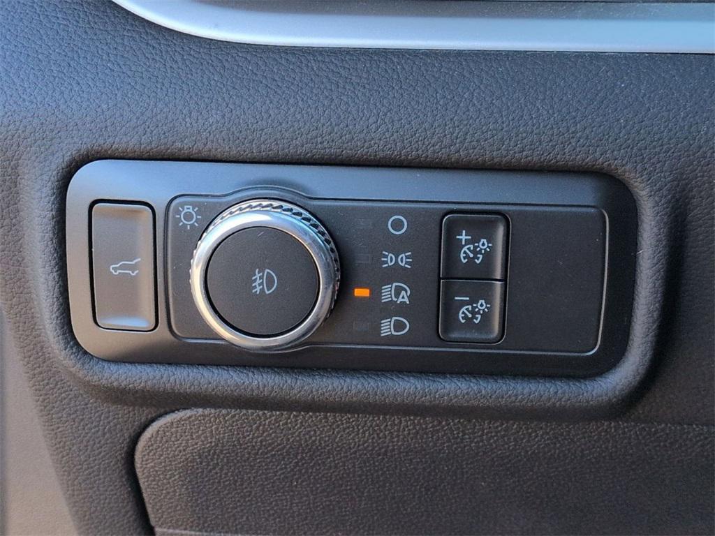 used 2021 Ford Explorer car, priced at $21,995