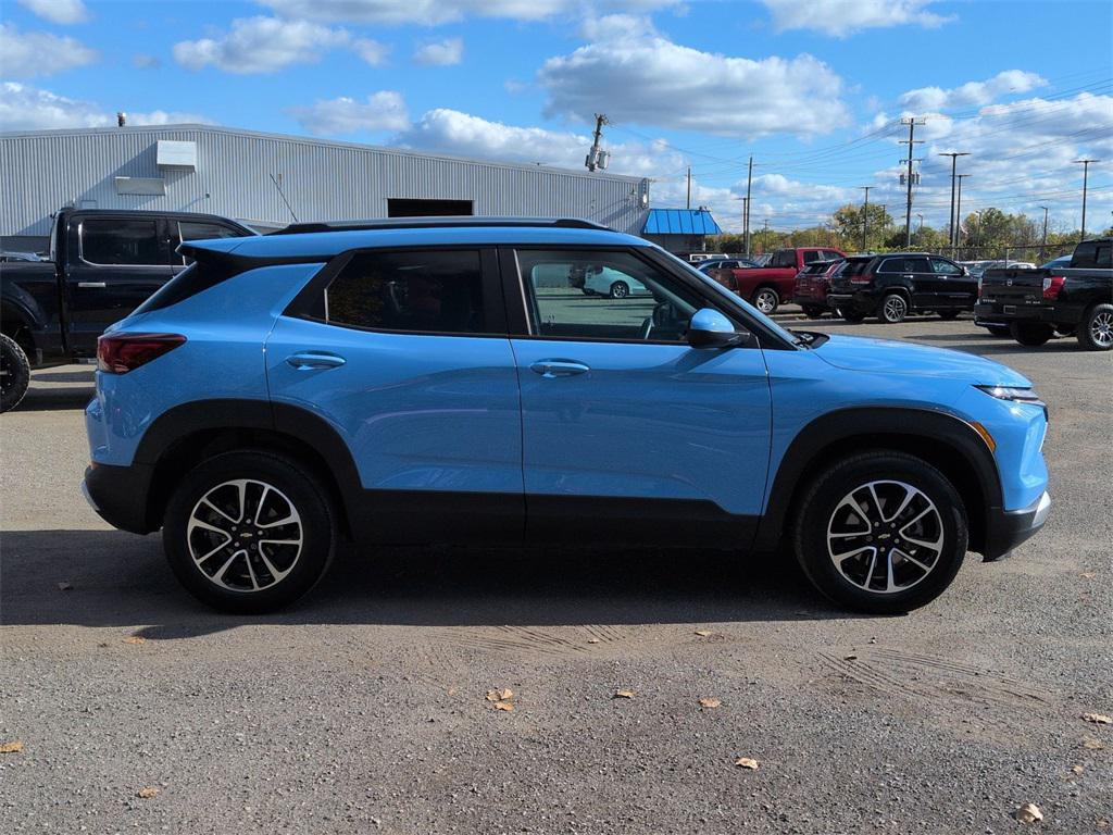 used 2024 Chevrolet TrailBlazer car, priced at $24,959