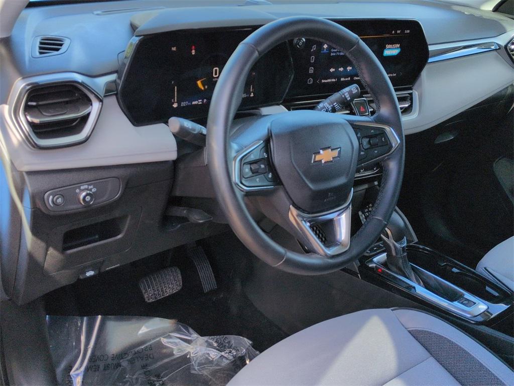 used 2024 Chevrolet TrailBlazer car, priced at $24,959