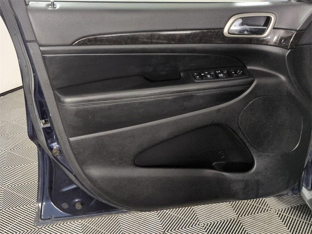 used 2012 Jeep Grand Cherokee car, priced at $8,995