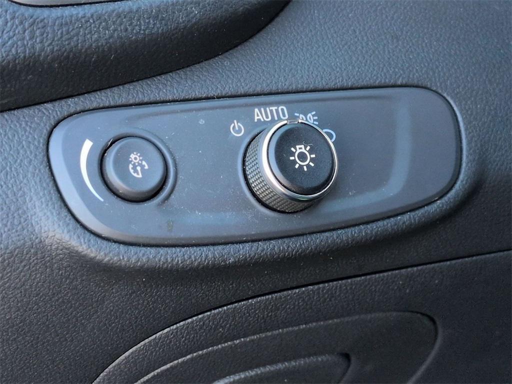 used 2022 Chevrolet Trax car, priced at $18,995