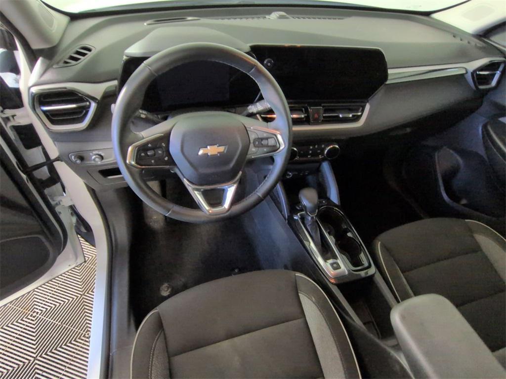 used 2024 Chevrolet TrailBlazer car, priced at $22,995
