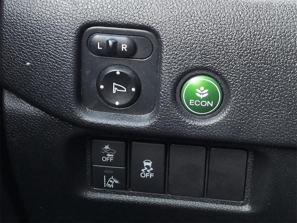 used 2021 Honda Pilot car, priced at $14,995