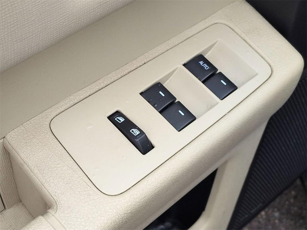 used 2014 Ford Flex car, priced at $7,272