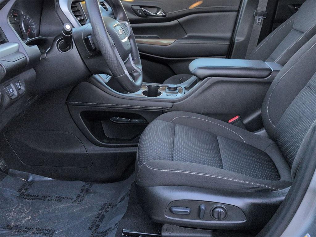 used 2023 GMC Acadia car, priced at $28,595