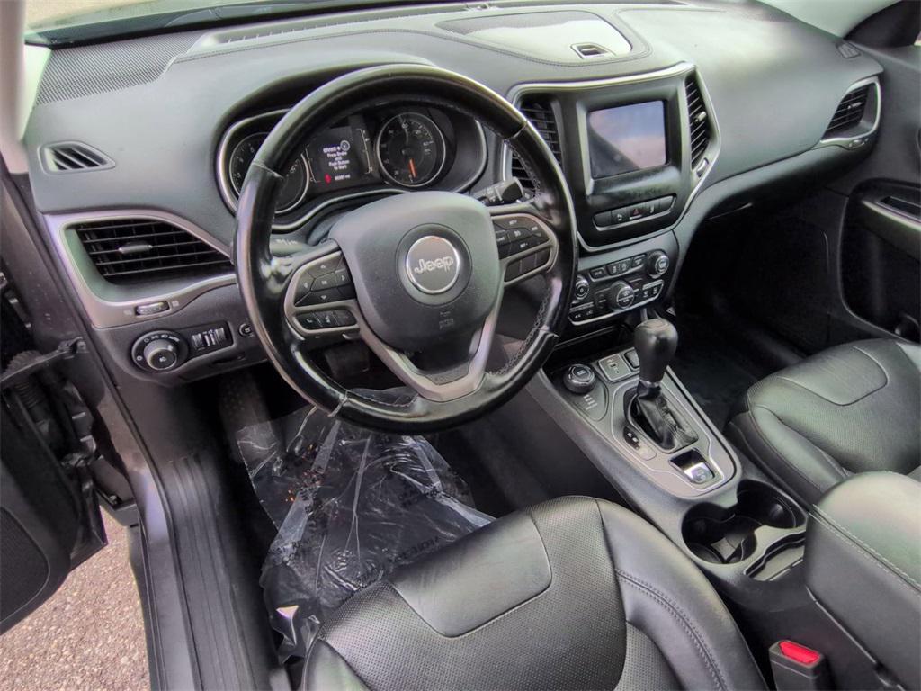 used 2020 Jeep Cherokee car, priced at $17,795
