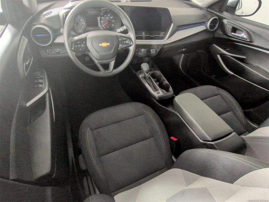 used 2024 Chevrolet Trax car, priced at $19,995