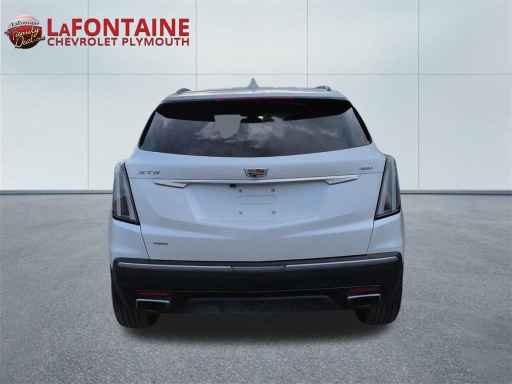 used 2022 Cadillac XT5 car, priced at $35,995