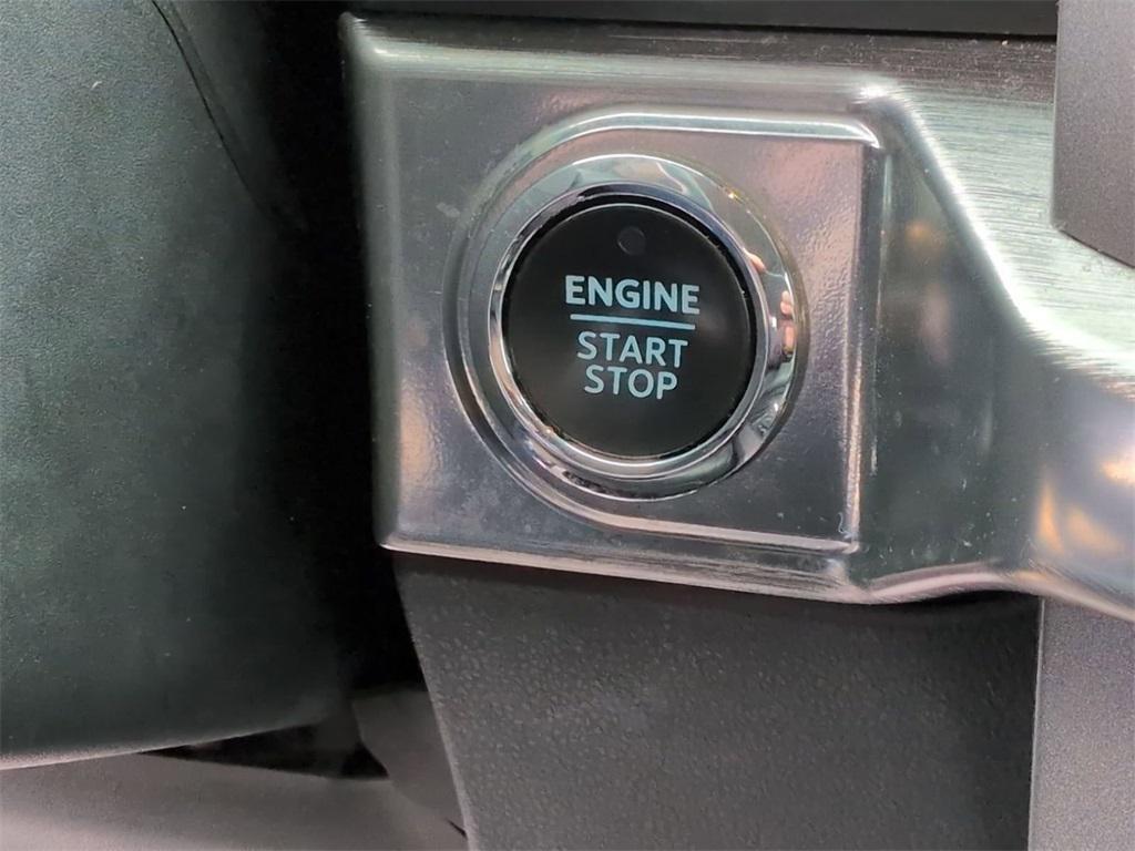 used 2021 Ford F-150 car, priced at $30,995