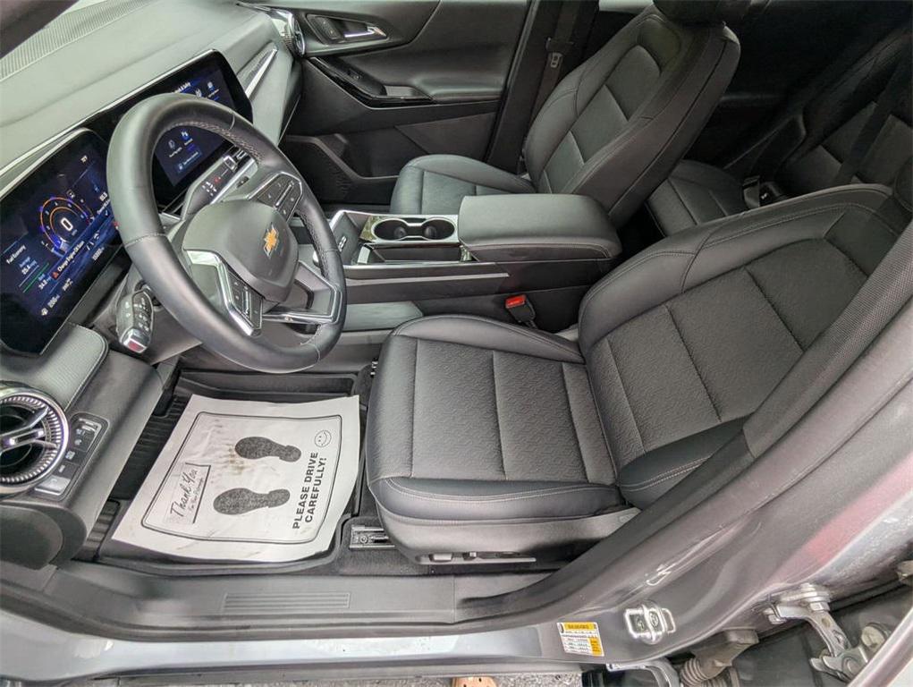 used 2025 Chevrolet Equinox car, priced at $29,595