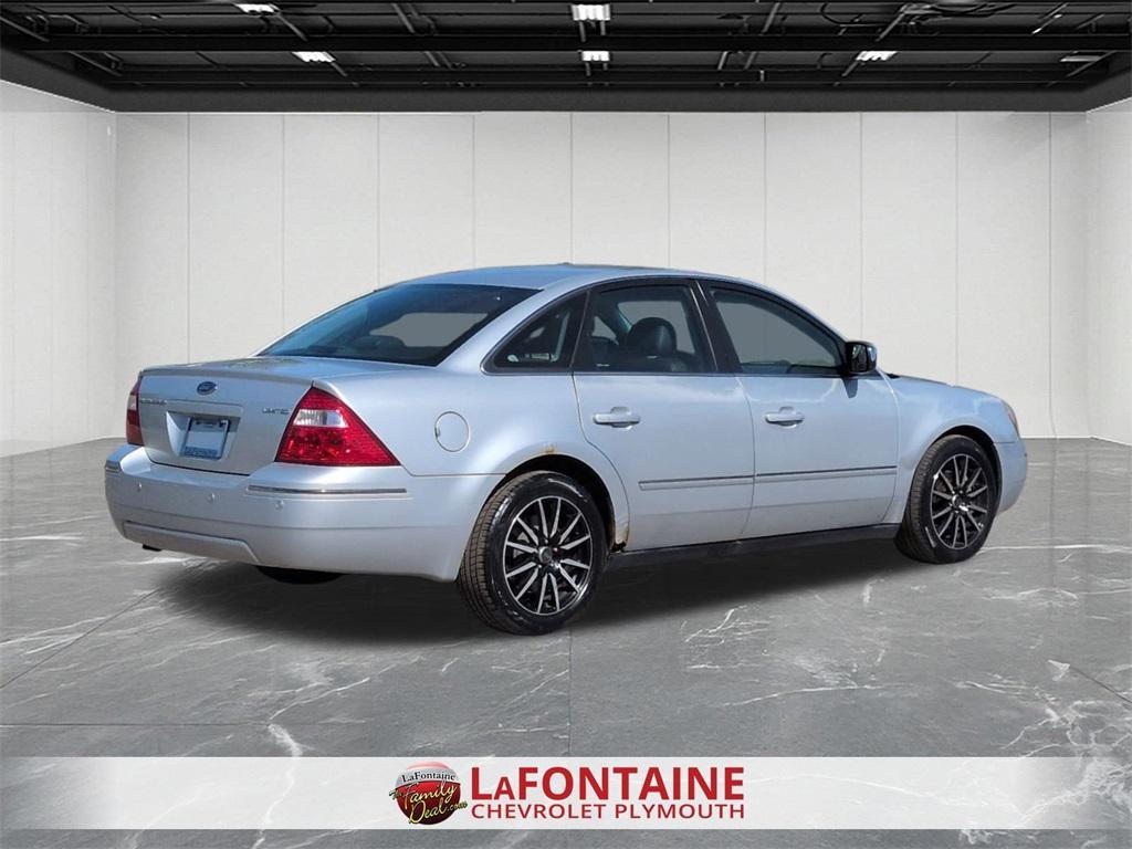 used 2005 Ford Five Hundred car, priced at $4,995