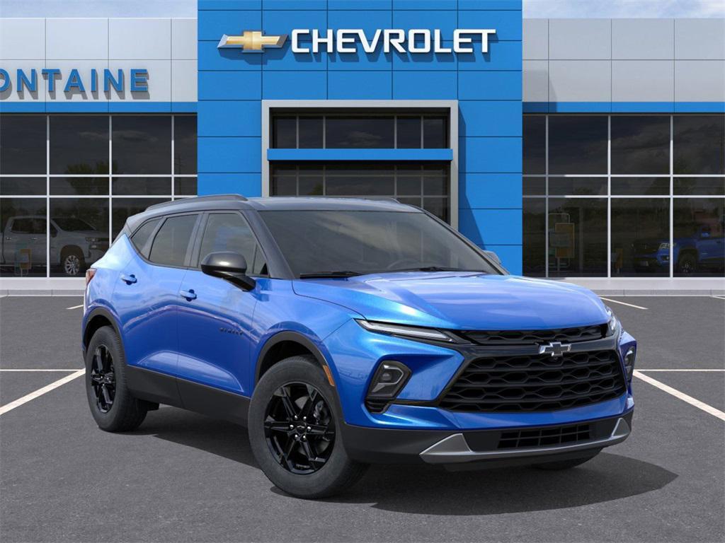 new 2025 Chevrolet Blazer car, priced at $36,722