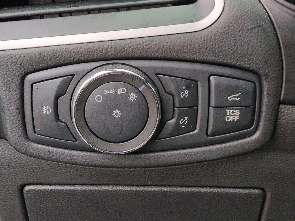 used 2022 Ford Edge car, priced at $25,995
