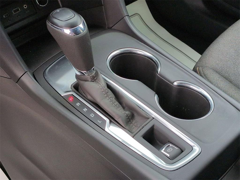 used 2020 Chevrolet Equinox car, priced at $18,995