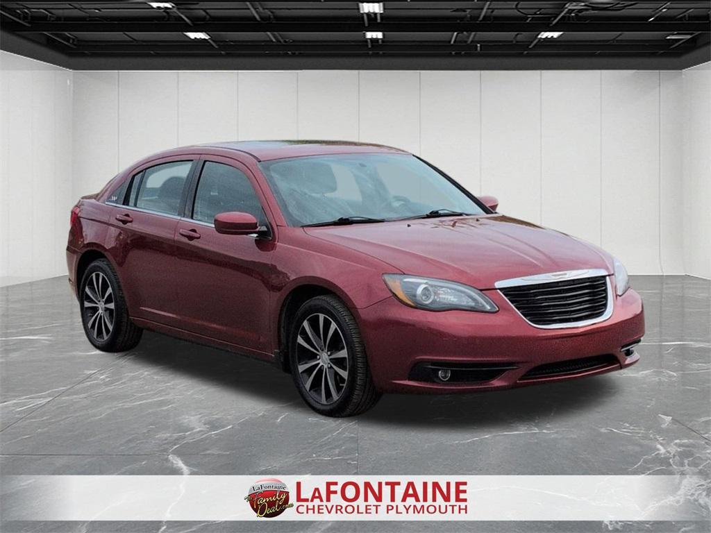 used 2014 Chrysler 200 car, priced at $5,295