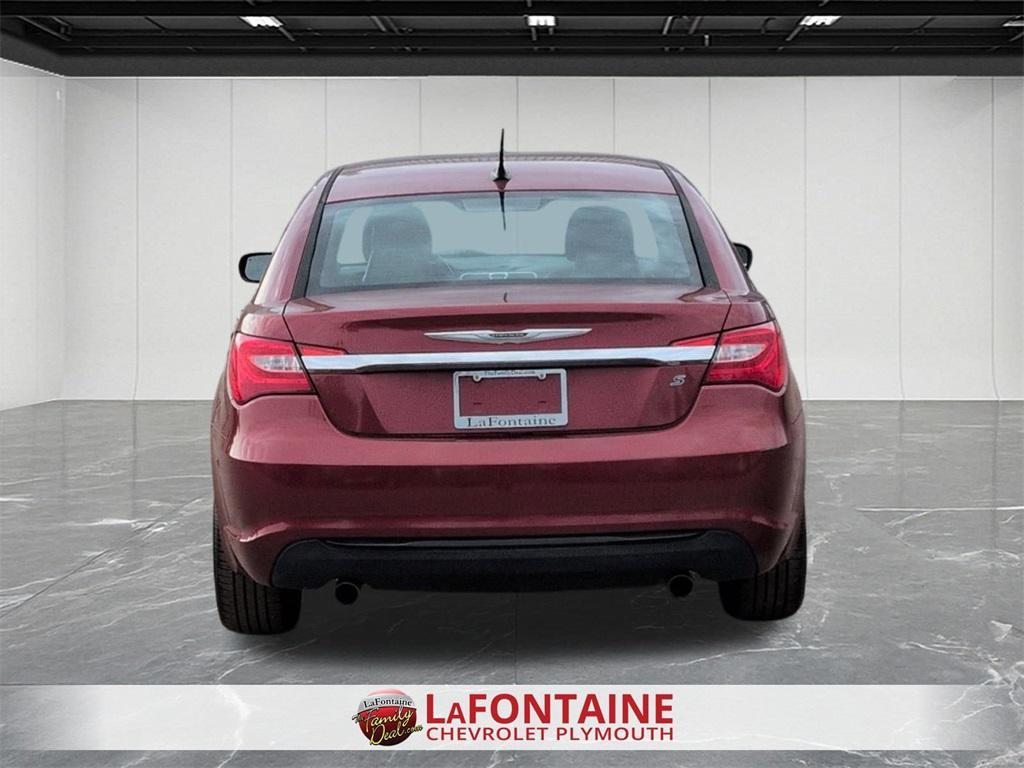 used 2014 Chrysler 200 car, priced at $5,295