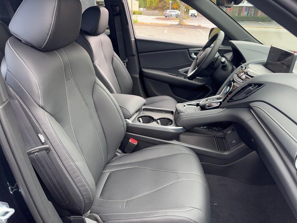 new 2025 Acura RDX car, priced at $46,650