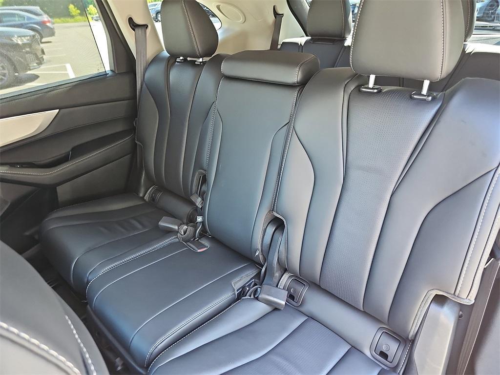 used 2025 Acura MDX car, priced at $51,888