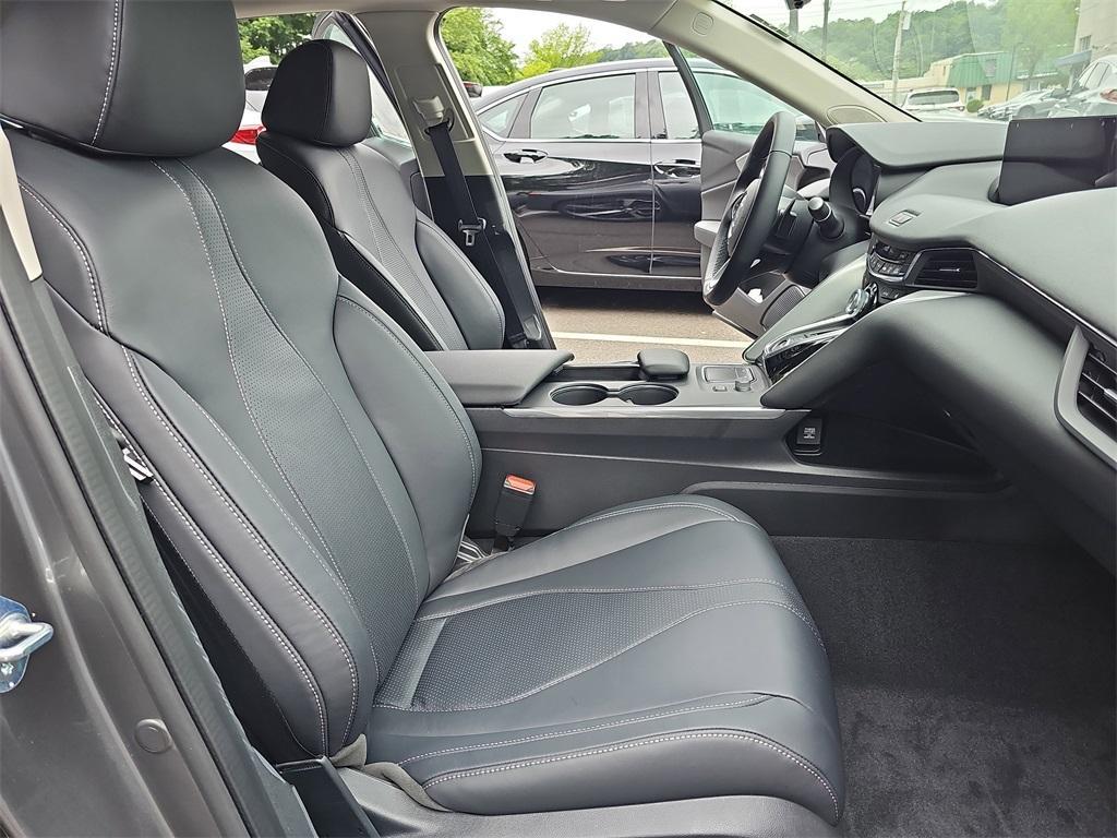 new 2025 Acura TLX car, priced at $47,195