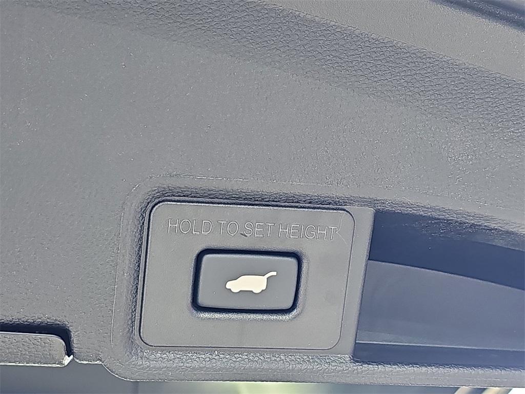 new 2026 Acura RDX car, priced at $49,650