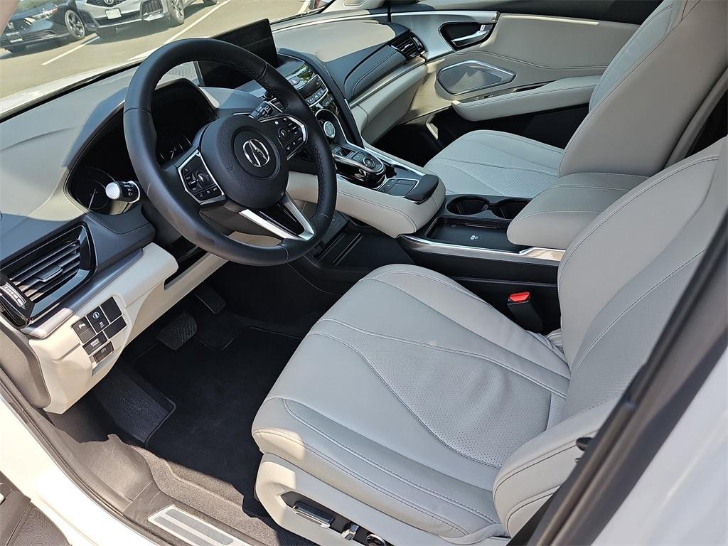 used 2025 Acura RDX car, priced at $46,000