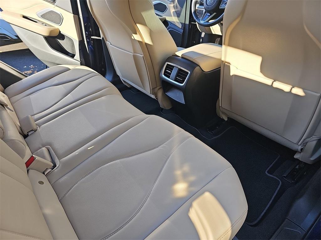 used 2022 Acura RDX car, priced at $32,000