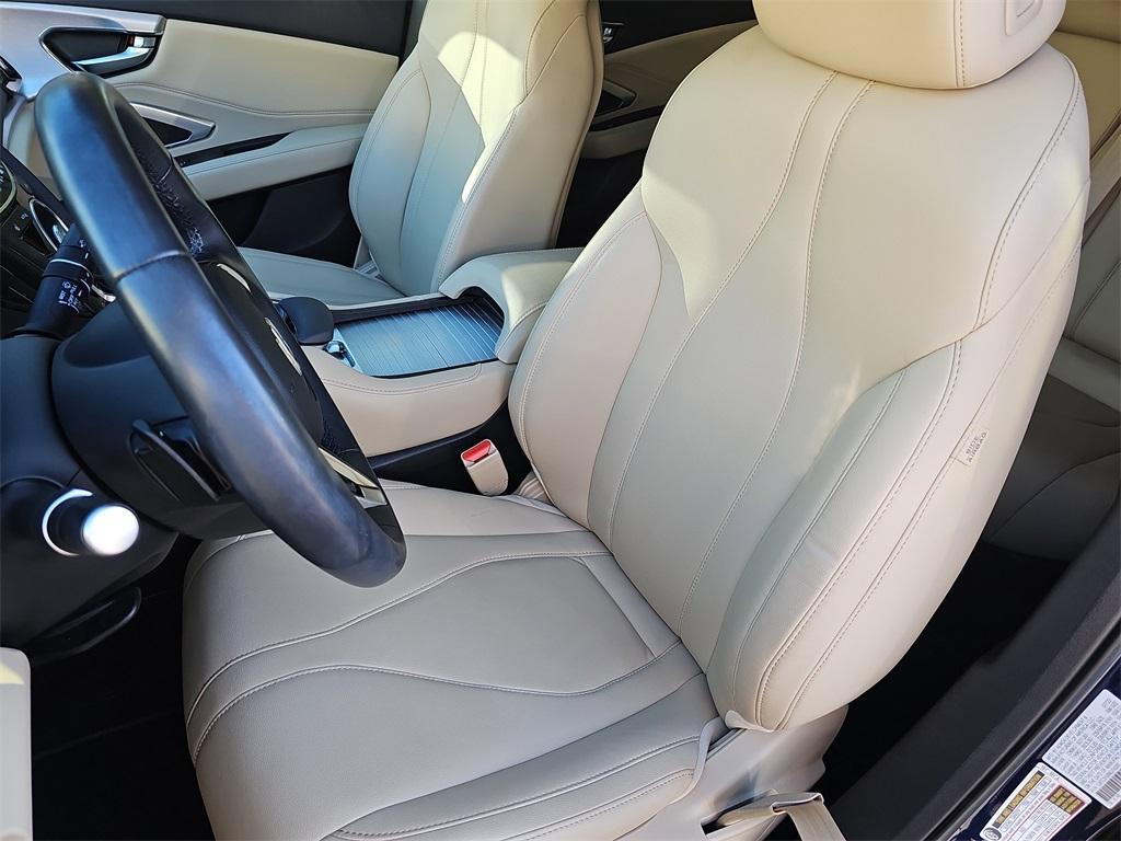 used 2022 Acura RDX car, priced at $32,000