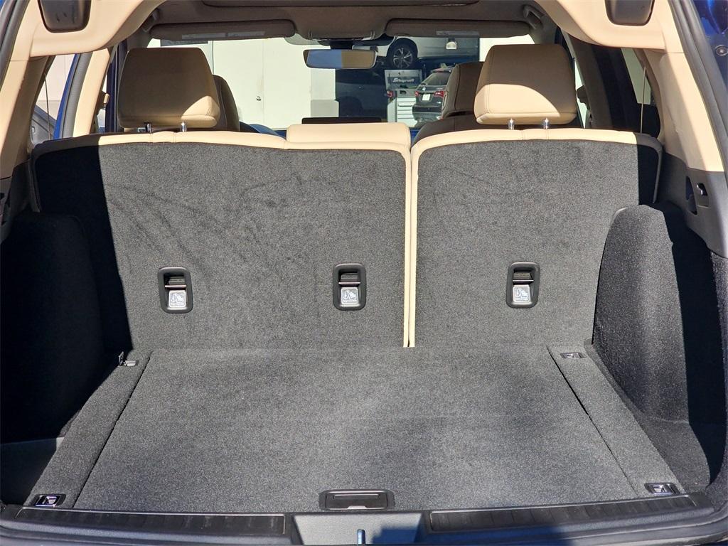 used 2022 Acura RDX car, priced at $32,000