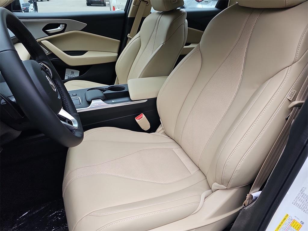 new 2025 Acura TLX car, priced at $47,195