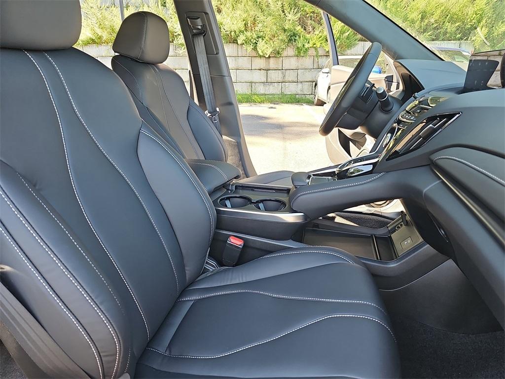 new 2025 Acura RDX car, priced at $46,650