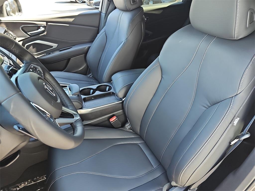 new 2025 Acura RDX car, priced at $46,650