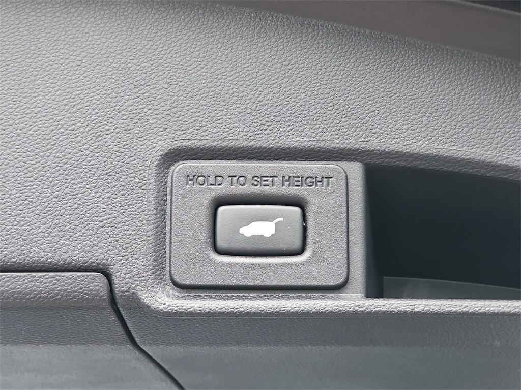 used 2022 Acura RDX car, priced at $38,500